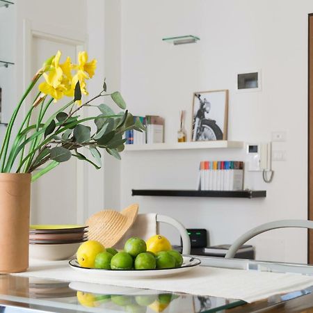 Housmart Nazario Sauro 15 Apartment Bologna Exterior photo